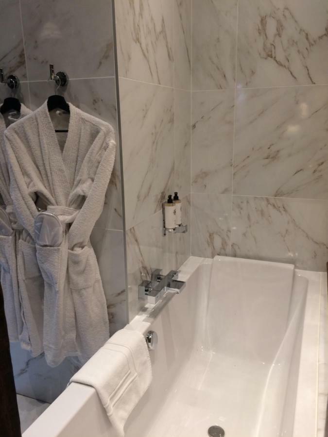 La Suite 48 Châlons-en-Champagne Eksteriør bilde